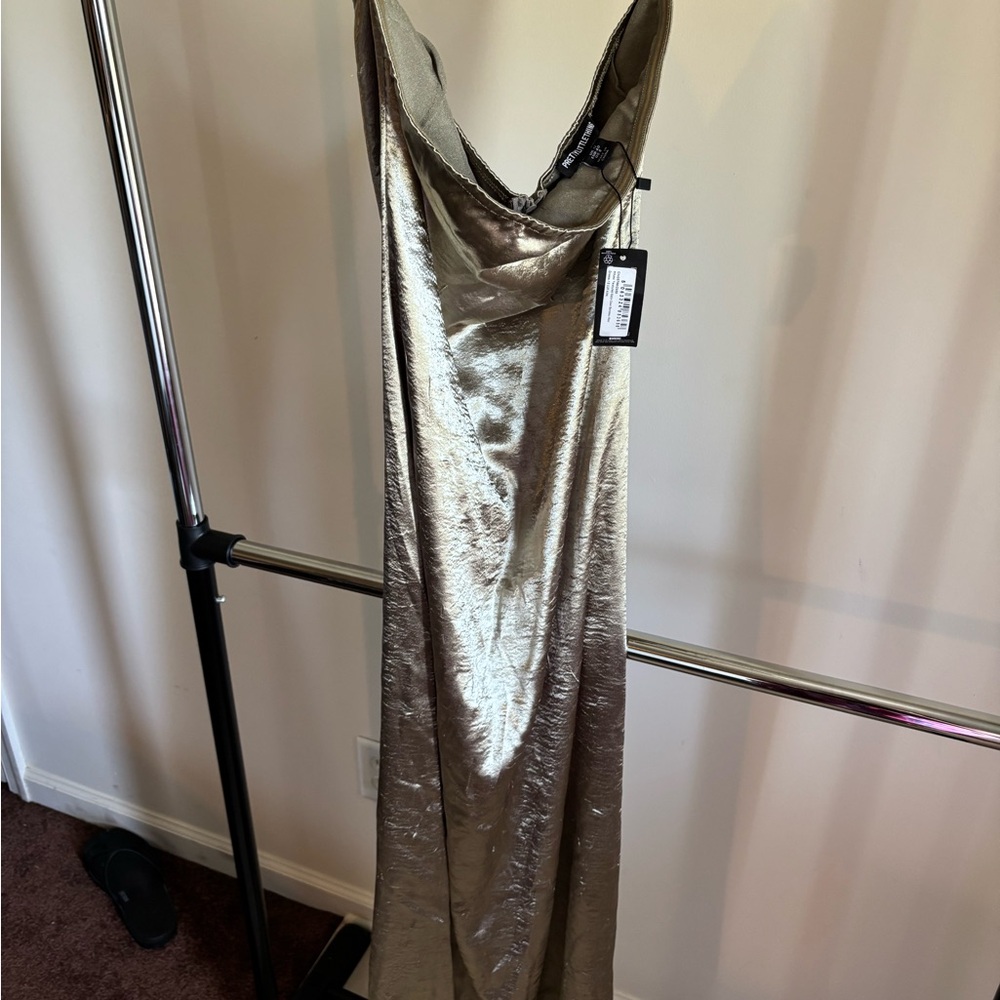 PrettyLittleThing Shimmering Gold/green Dress